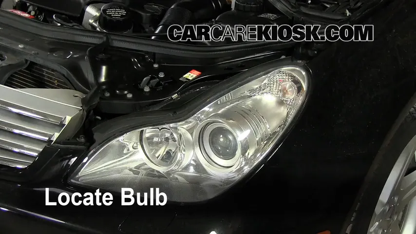 2006 Mercedes-Benz CLS500 5.0L V8 Lights Turn Signal - Front (replace bulb)